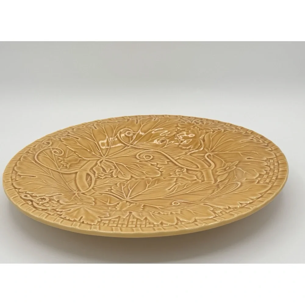 Bordallo Pinheiro Majolica Grapevine Leaves Serving Platter‎ Plate 12